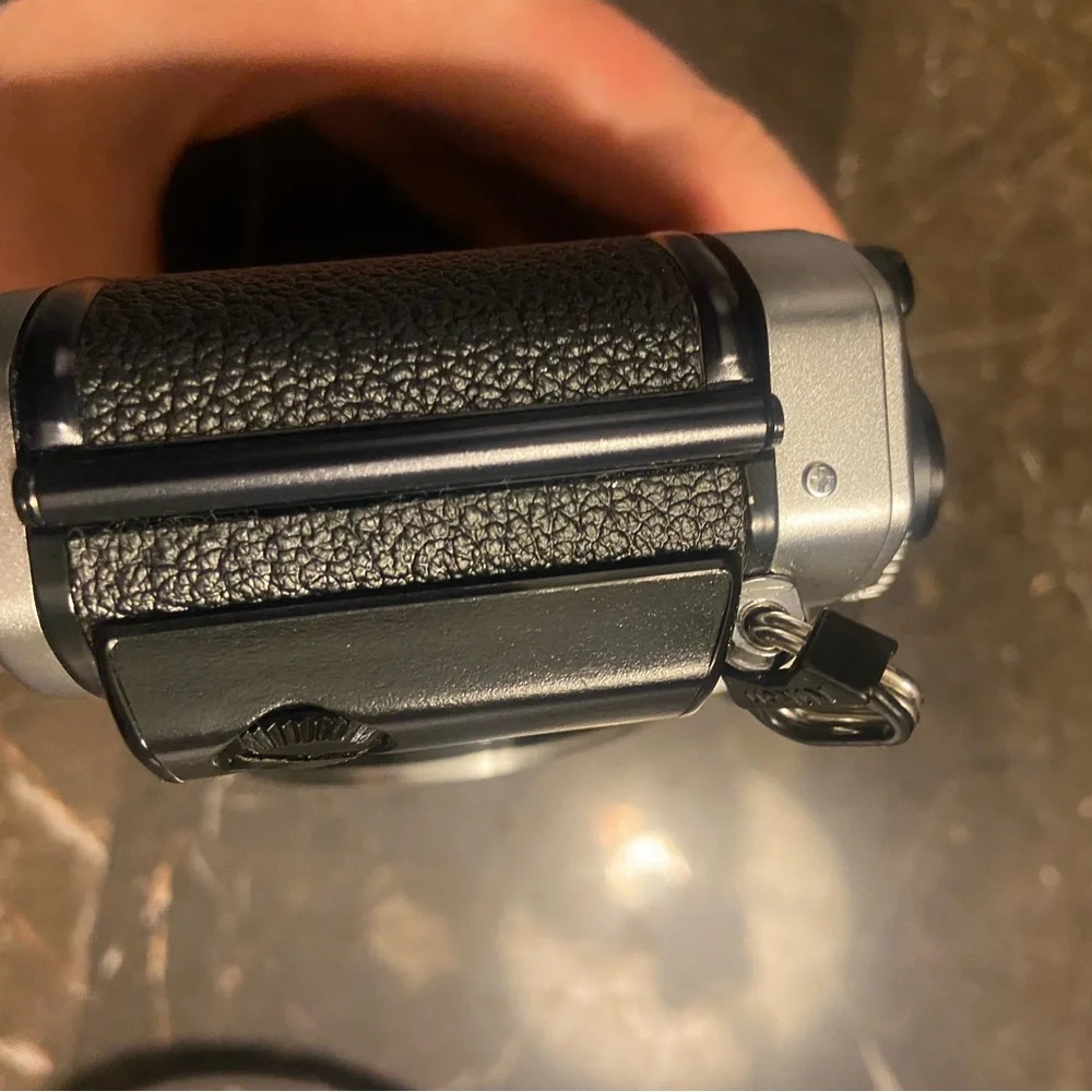 Vintage Nikon FG camera 📸